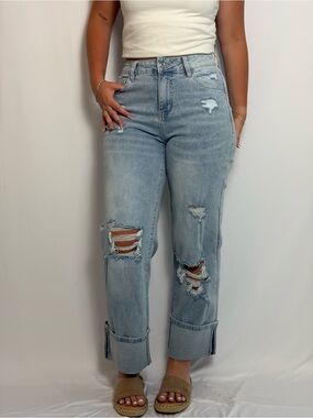Light Wash Distressed High-Rise Women’s Jeans